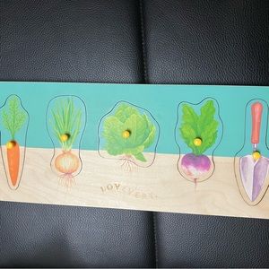 Lovevery Community Garden Puzzle from “The Adventurer Play Kit”